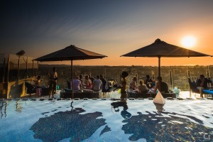 UNIQUE Rooftop Bar & Restaurant
